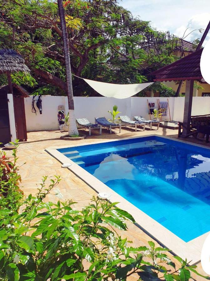 Hakuna Matata Villa Paje Exterior photo